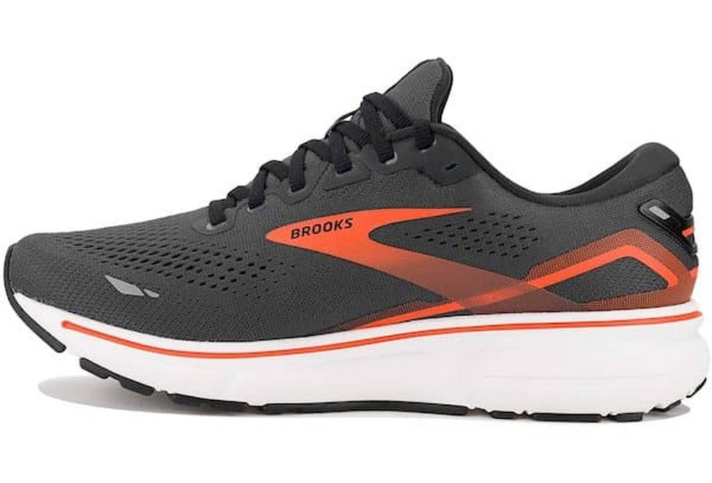 brooks-ghost-15-m